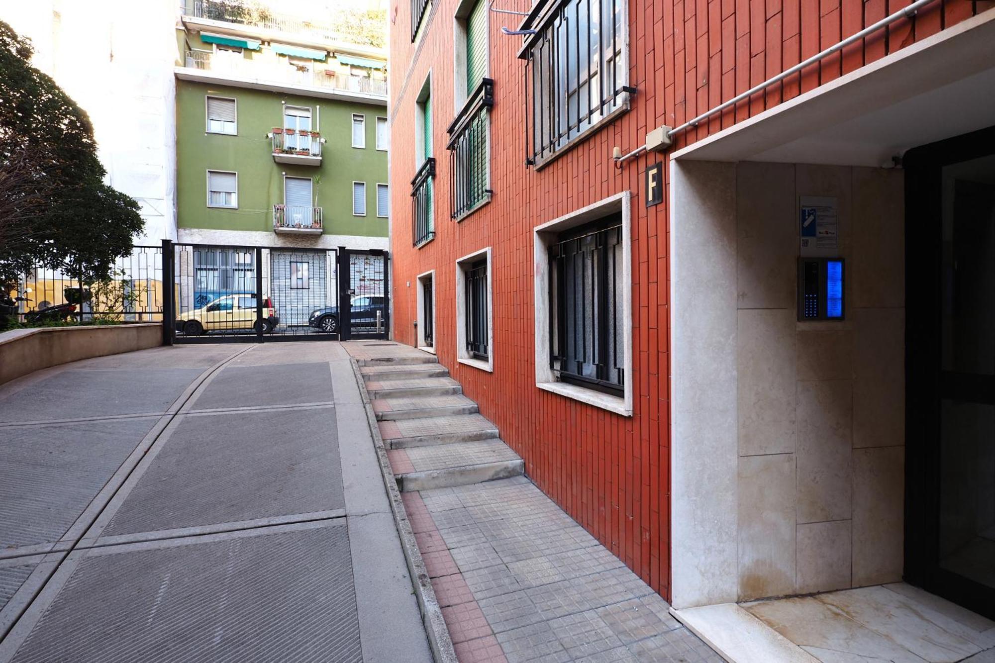 Apartamento Primopiano - Arrivabene Milán Exterior foto
